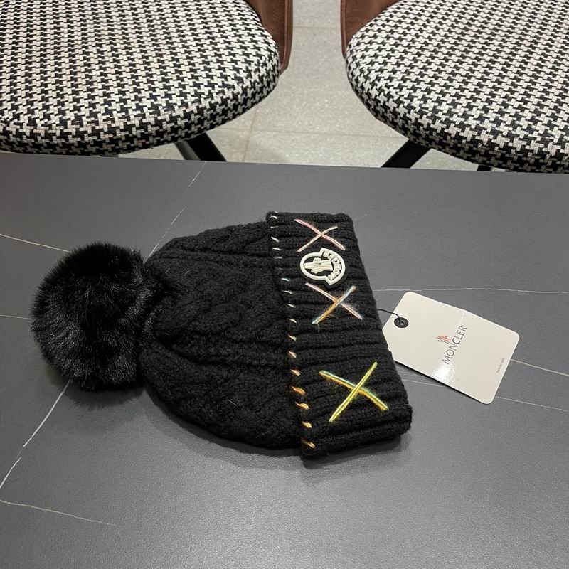 Moncler Hat (465)
