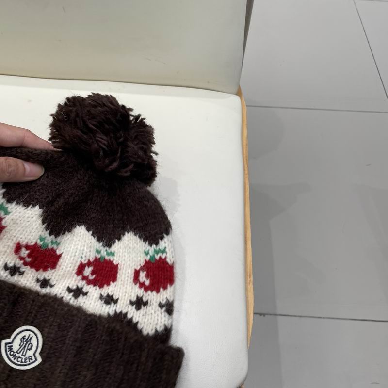Moncler Hat (476)