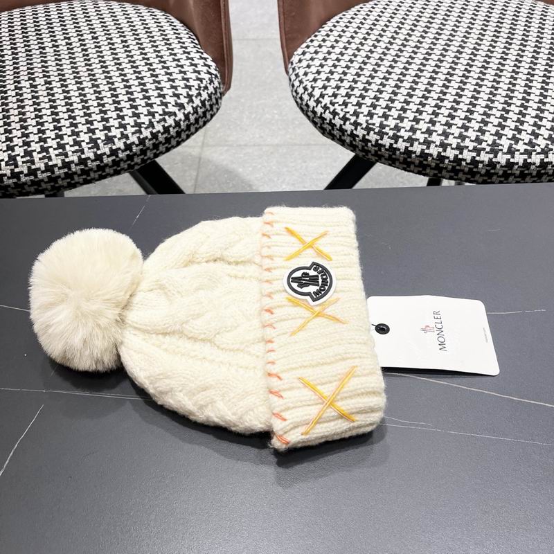 Moncler Hat (477)