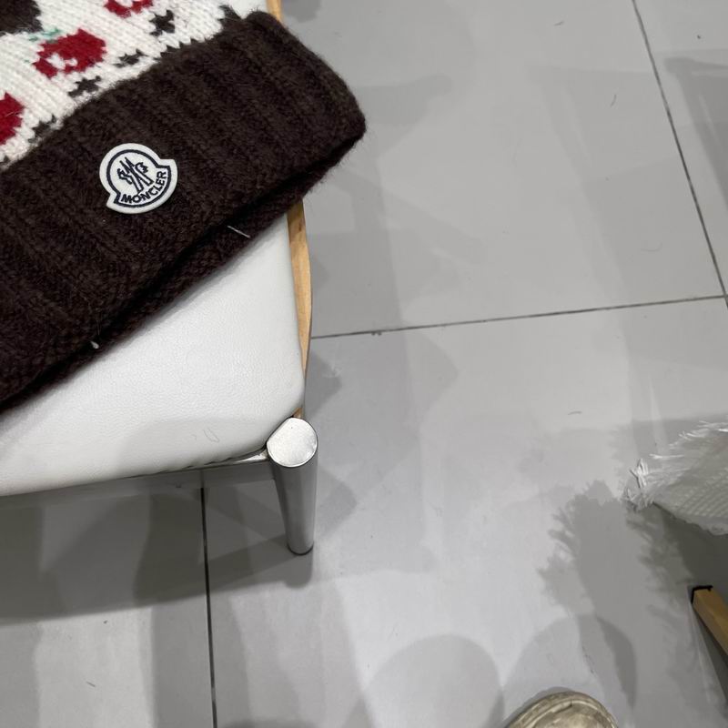 Moncler Hat (478)