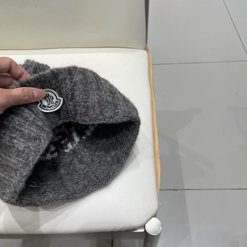 Moncler Hat (482)