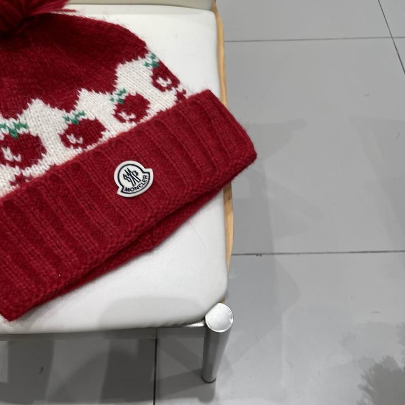 Moncler Hat (496)