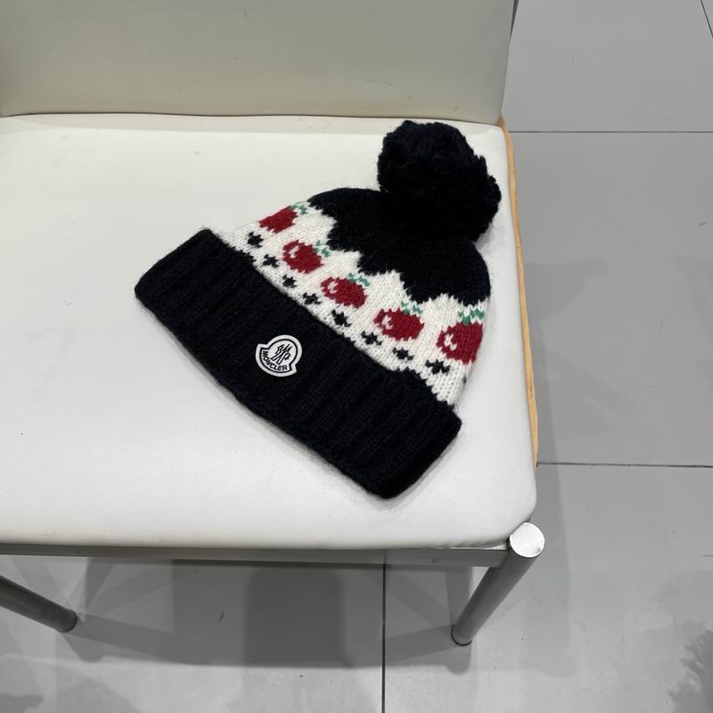 Moncler Hat (507)