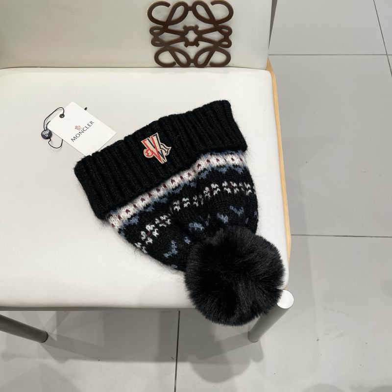Moncler Hat (519)