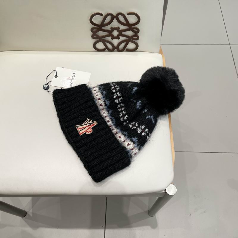 Moncler Hat (525)