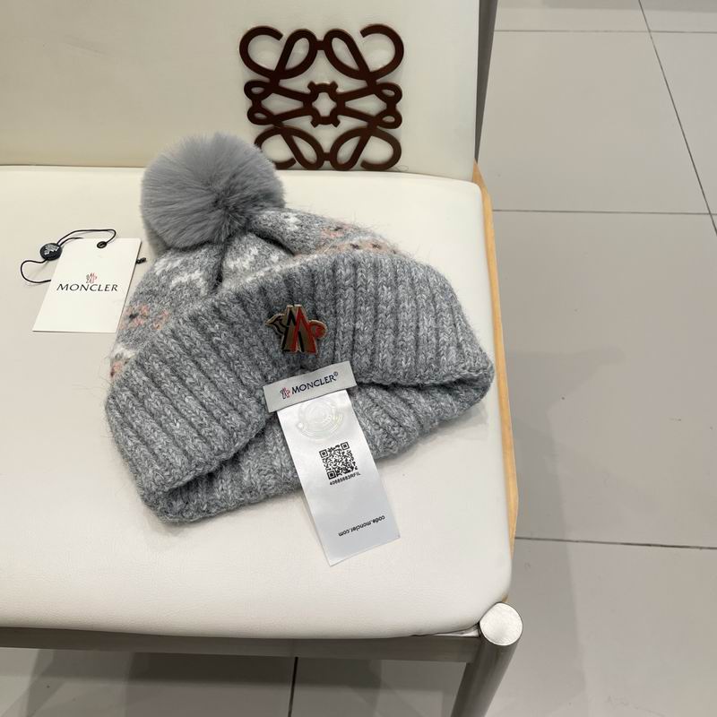 Moncler Hat (536)
