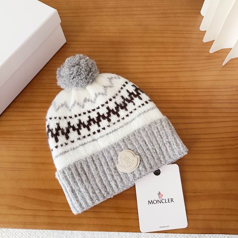 Moncler Hat (703)