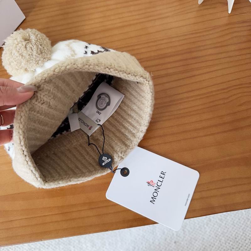 Moncler Hat (717)