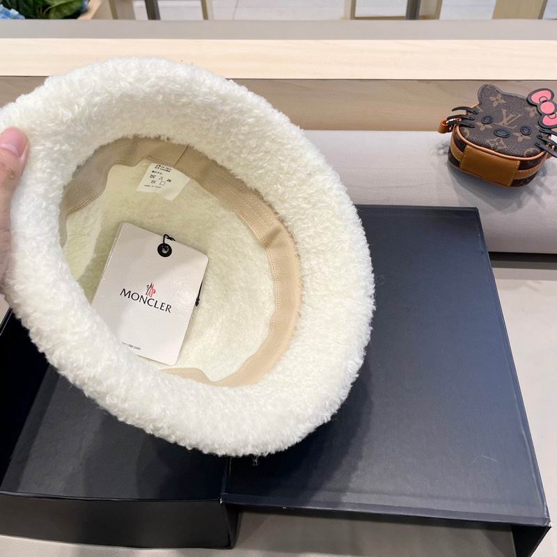 Moncler Hat (745)
