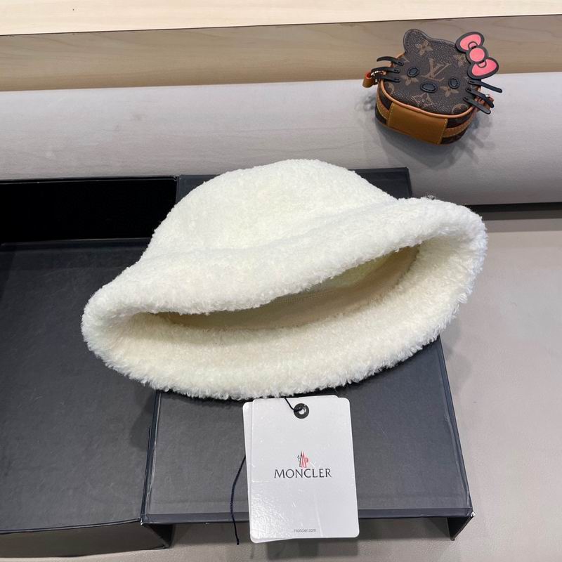 Moncler Hat (752)