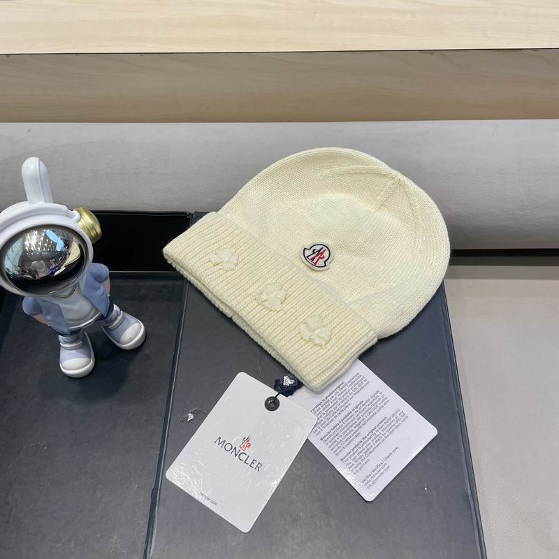 Moncler Hat (90)