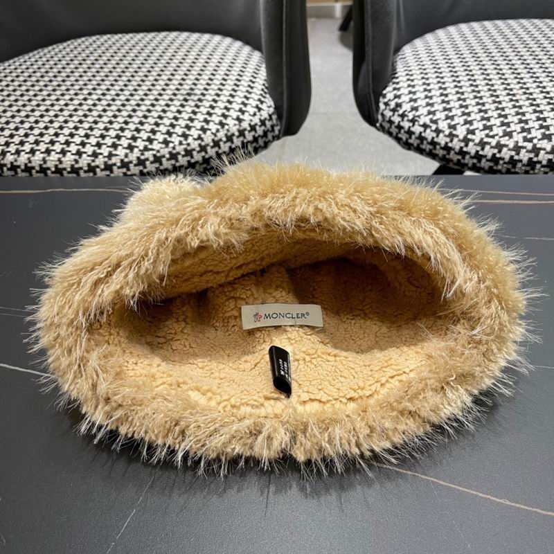 Moncler Hat (940)
