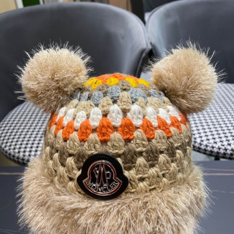 Moncler Hat (946)