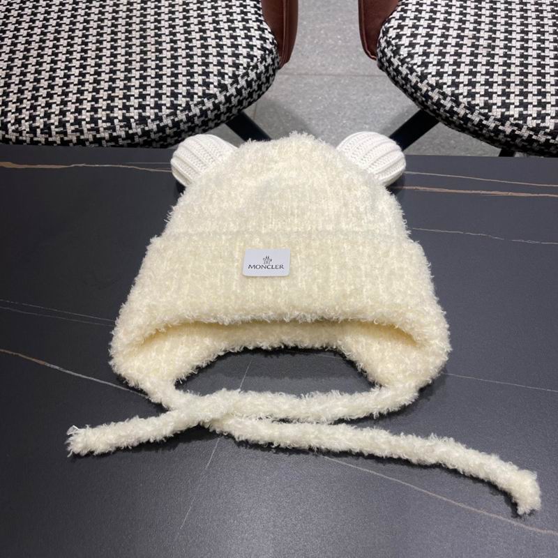 Moncler Hat (95)