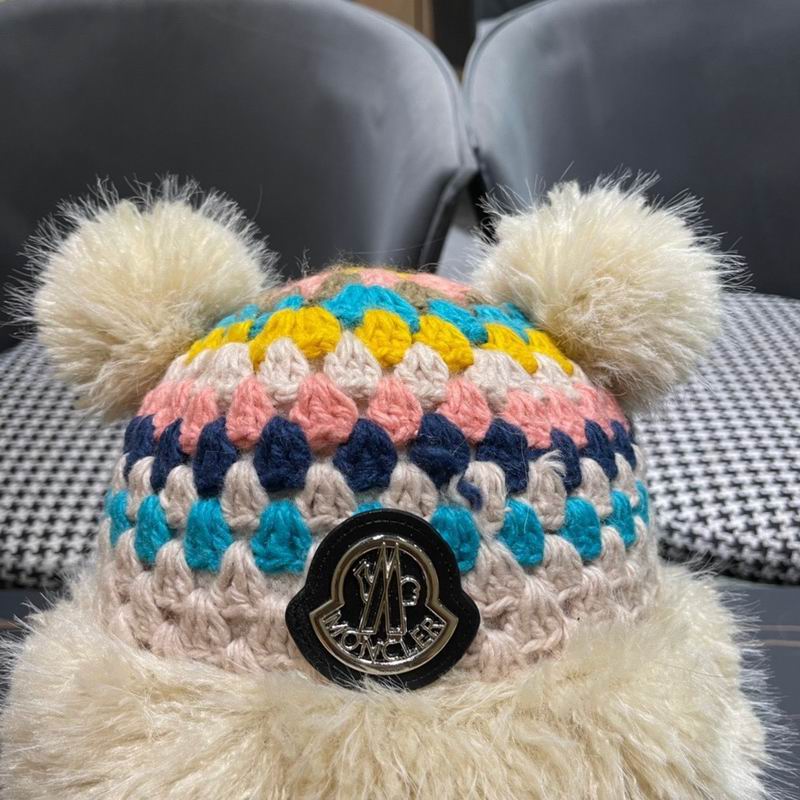 Moncler Hat (956)