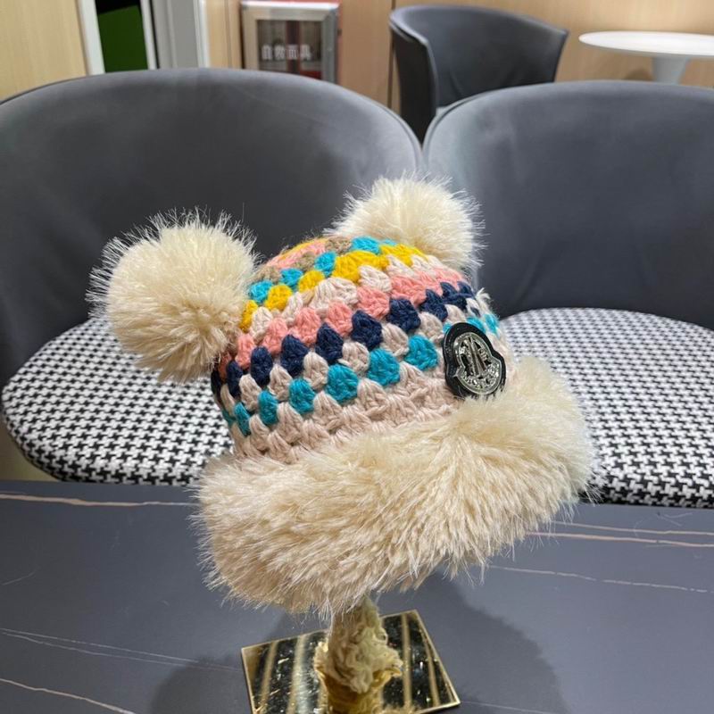 Moncler Hat (957)