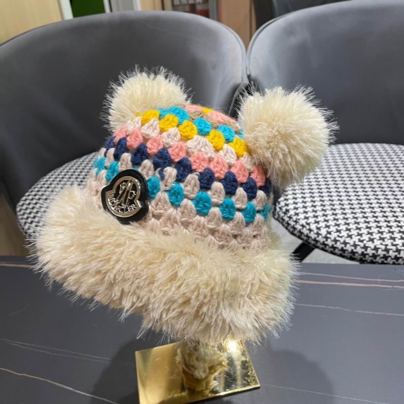 Moncler Hat (958)