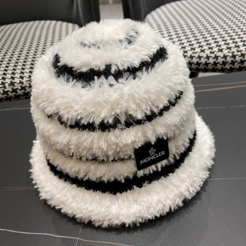 Moncler Hat (991)