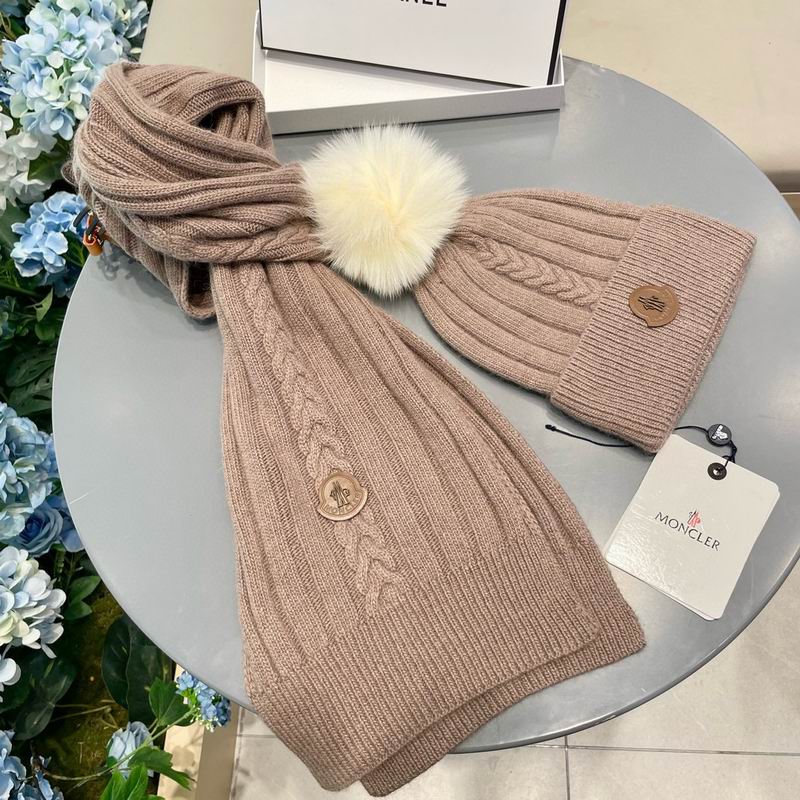 Moncler Scarf Hat (218)