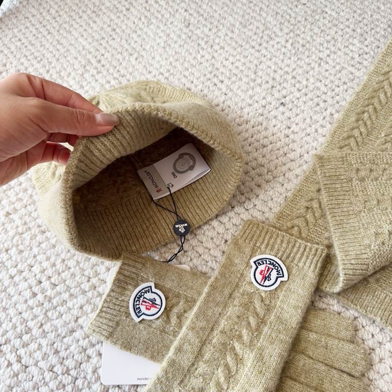 Moncler Scarf Hat Gloves (40)
