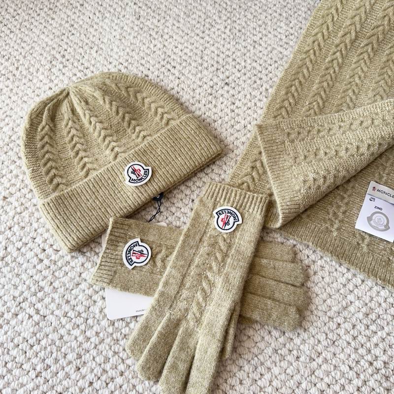 Moncler Scarf Hat Gloves (41)