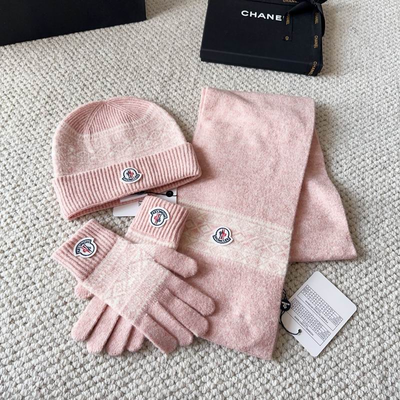 Moncler Scarf Hat Gloves (59)