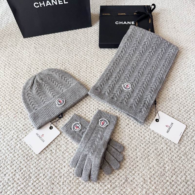 Moncler Scarf Hat Gloves (8)