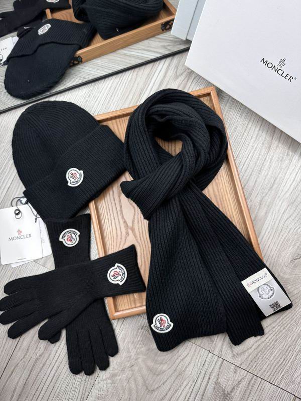 Moncler Scarf Hat Gloves hm (48)