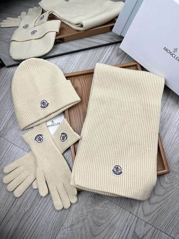 Moncler Scarf Hat Gloves hm (53)