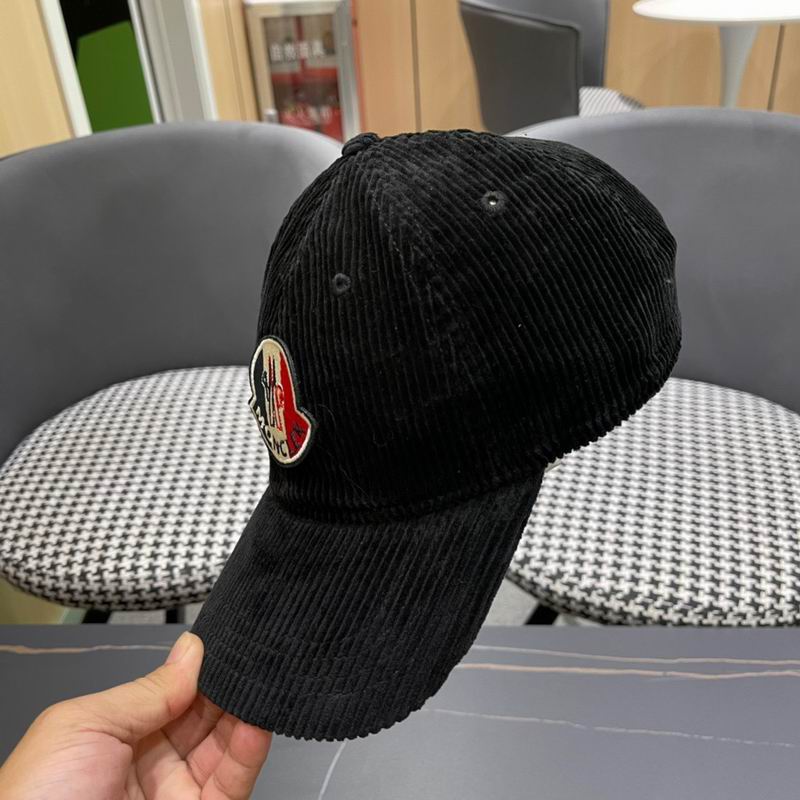 Moncler cap (666)