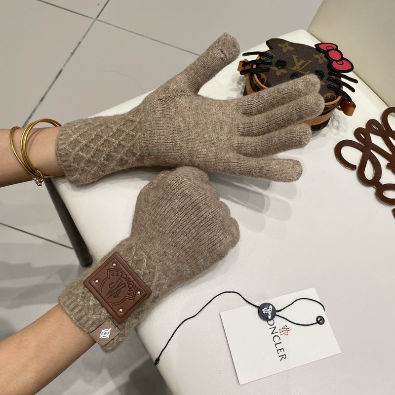 Moncler gloves 26 (24)