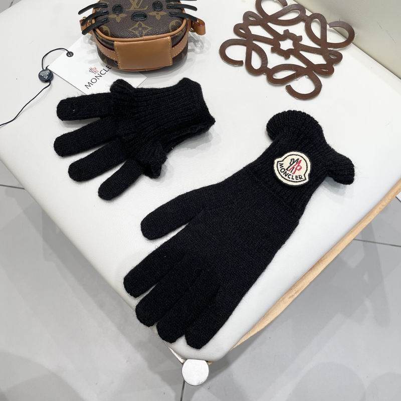 Moncler gloves 27 (16)