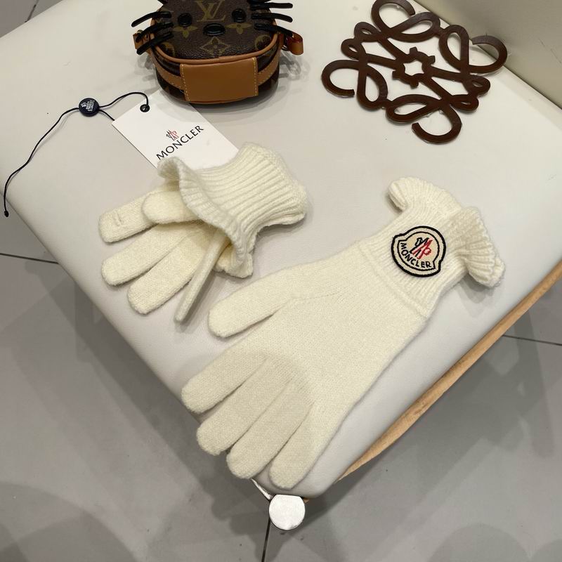 Moncler gloves 27 (34)
