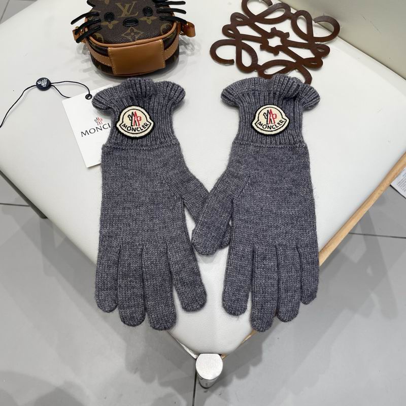 Moncler gloves 27 (9)