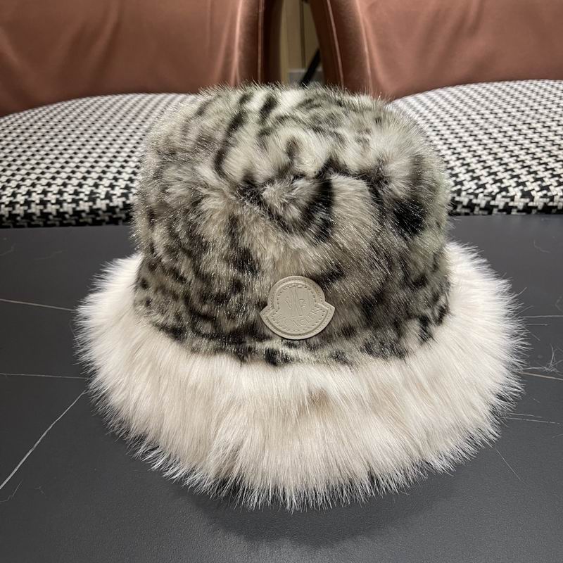 Moncler hat (452)