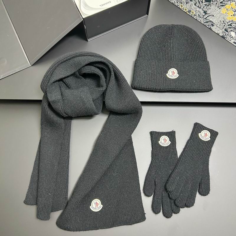 Moncler scarf hat gloves dx (9)