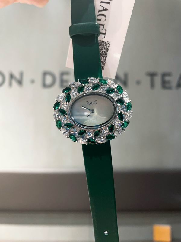 Piaget 31X37mm 23 (1)