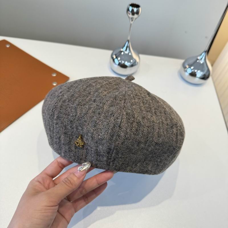 Prada Beret (62)