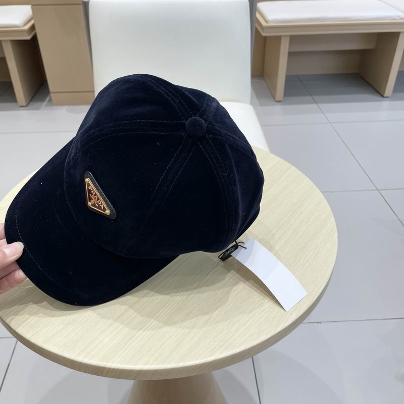 Prada Cap (135)