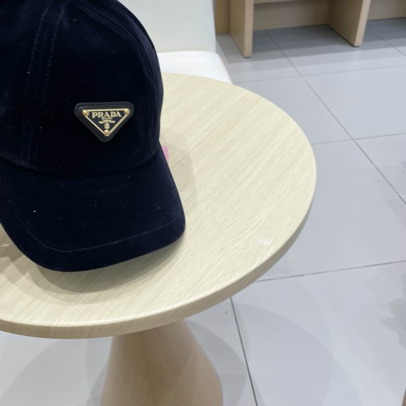 Prada Cap (137)