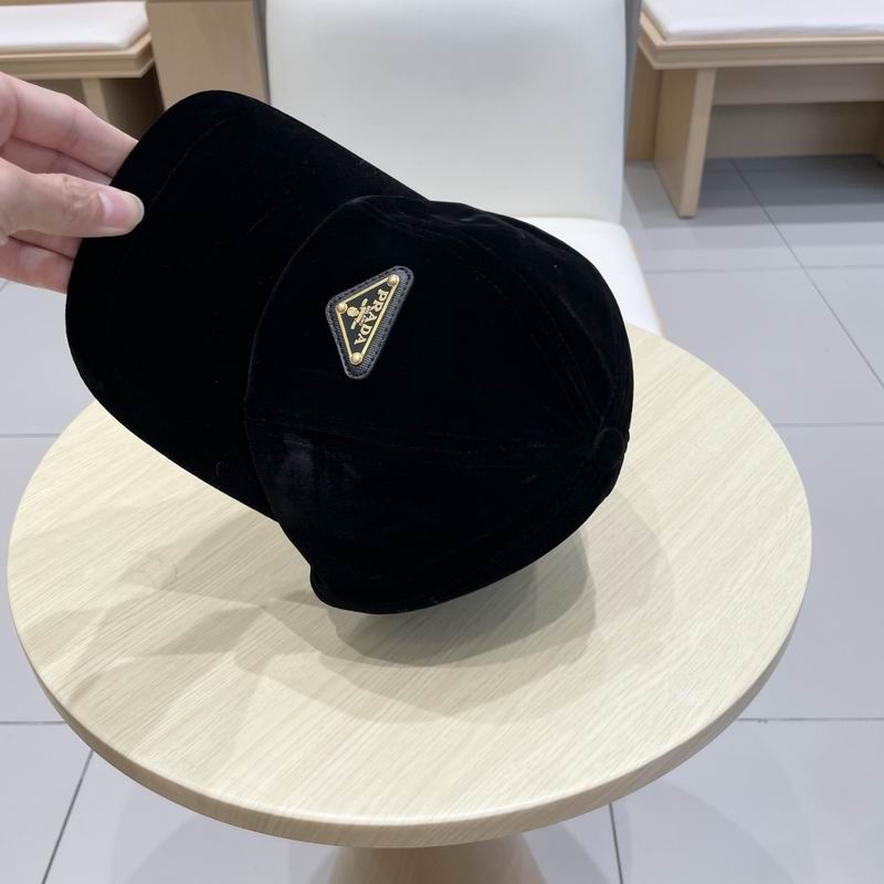 Prada Cap (152)