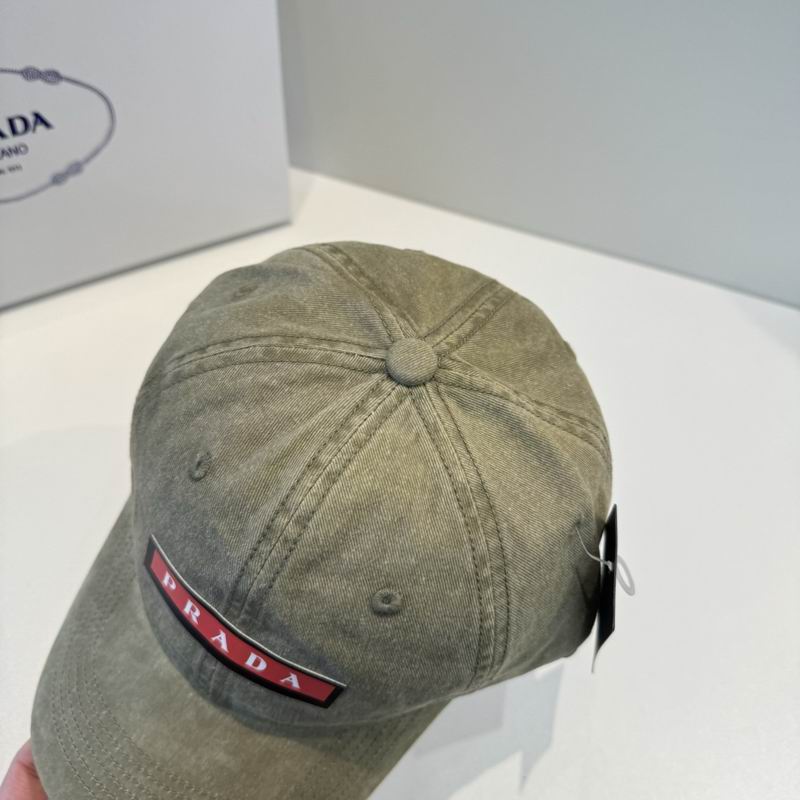 Prada Cap (498)