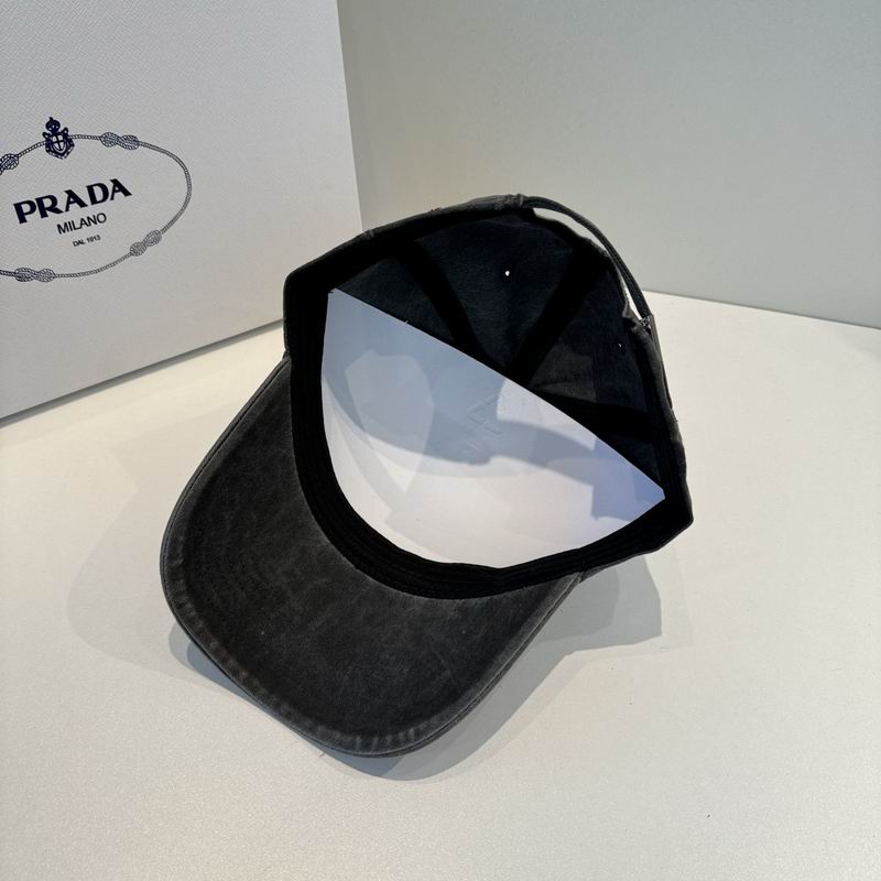 Prada Cap (517)