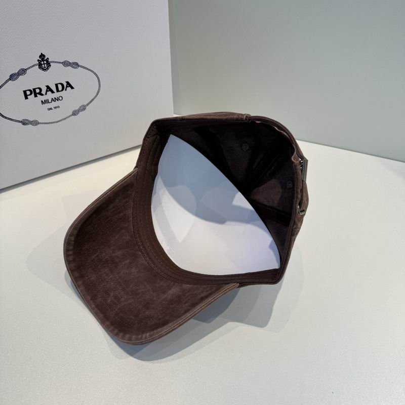 Prada Cap (532)