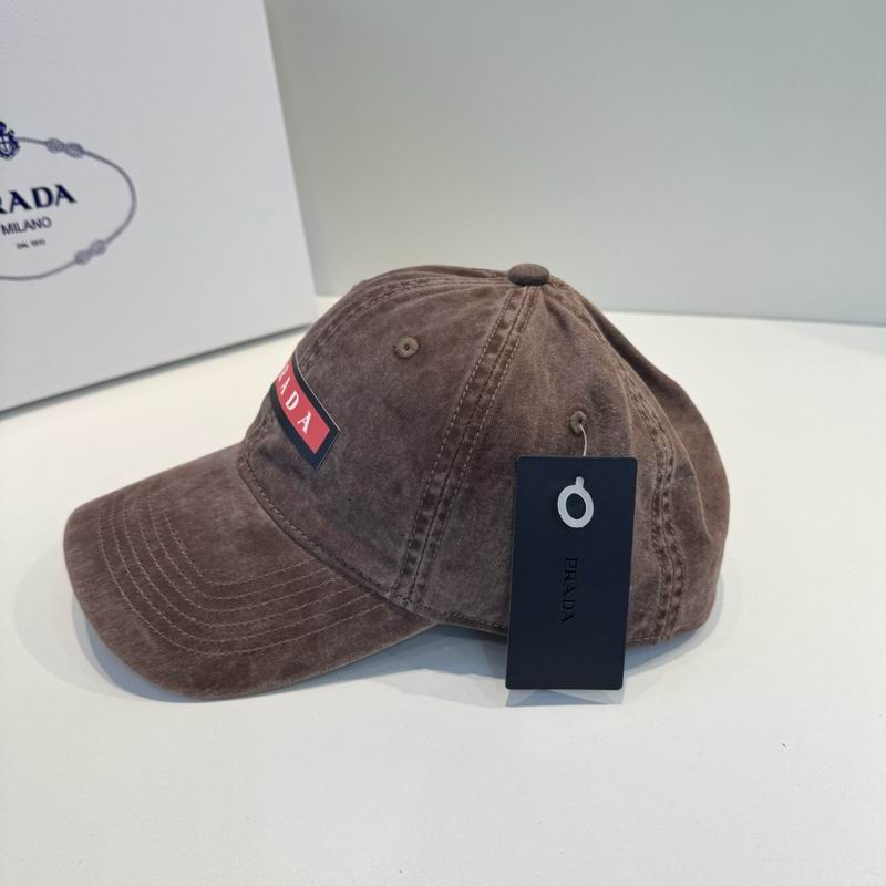 Prada Cap (535)