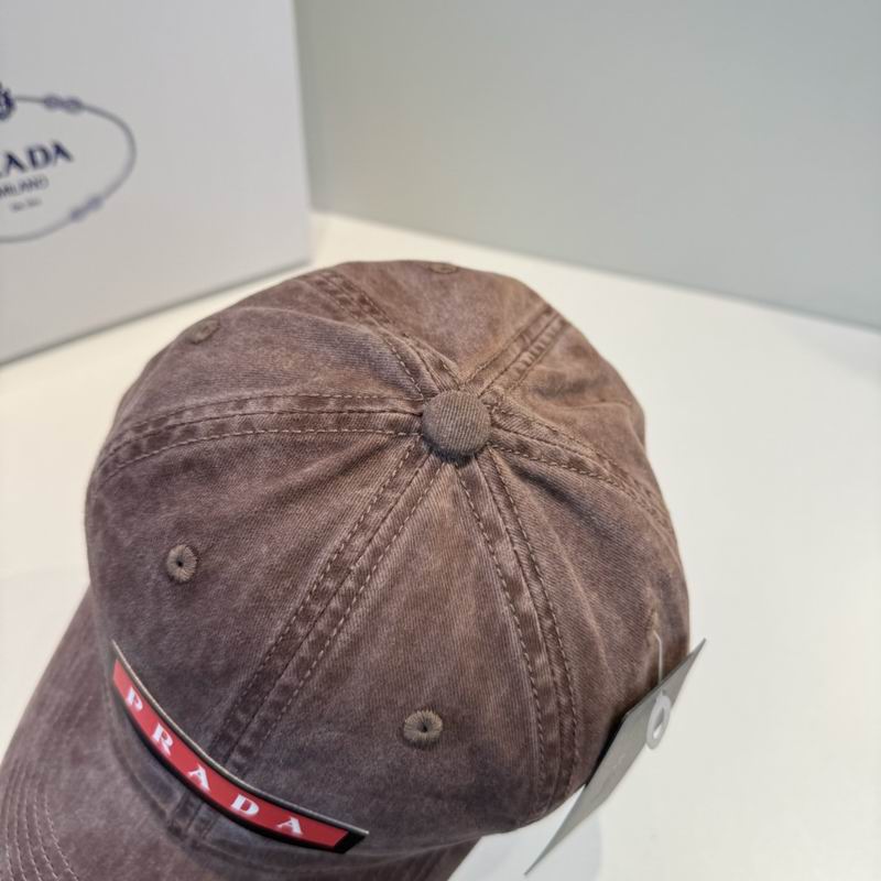Prada Cap (536)