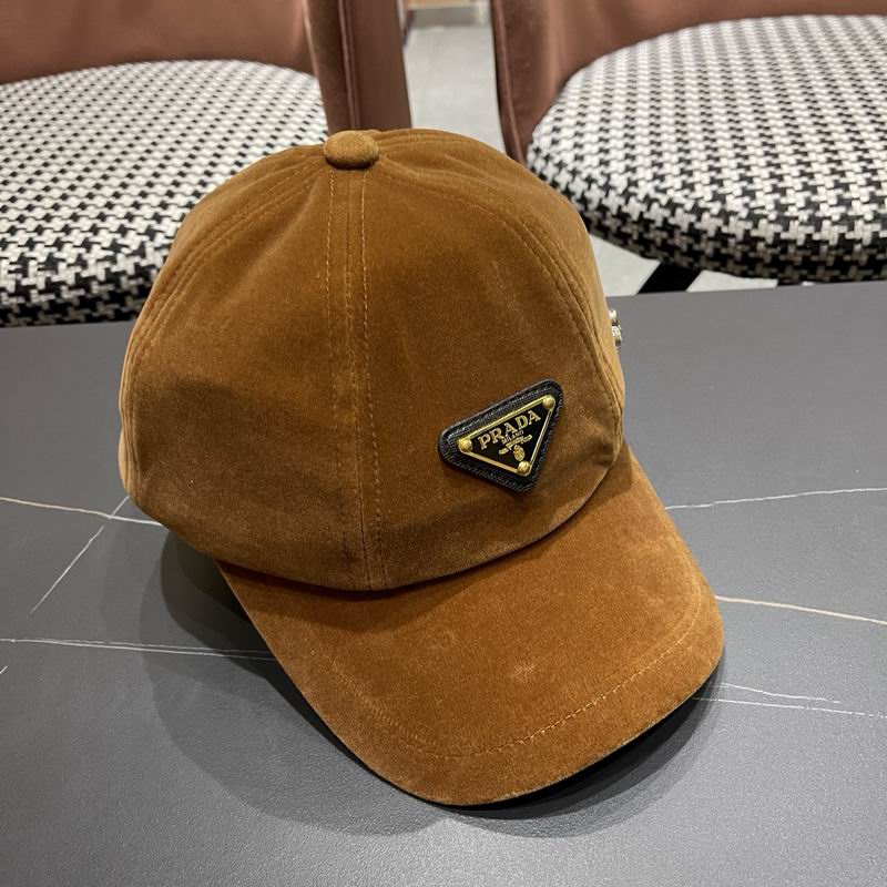 Prada Cap (677)