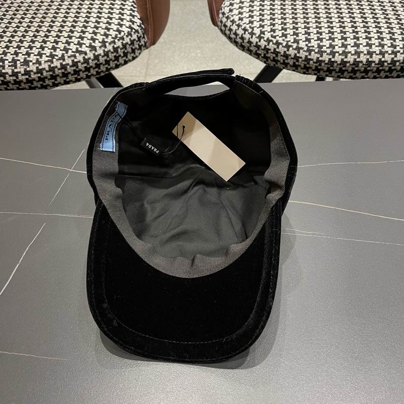 Prada Cap (693)
