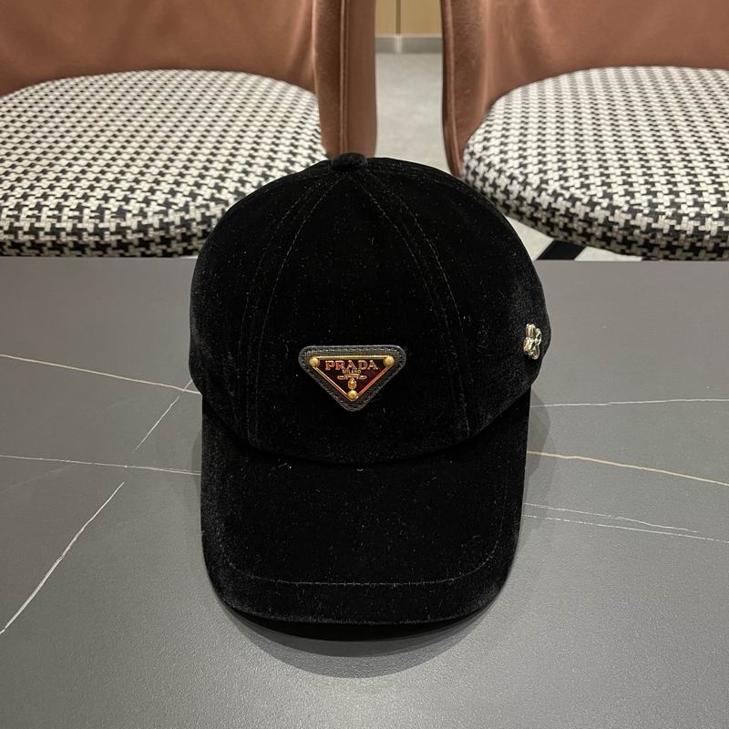 Prada Cap (703)