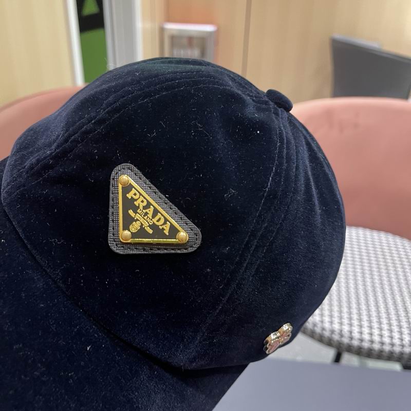 Prada Cap (707)